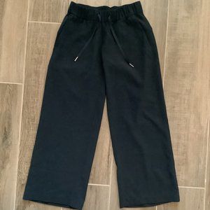 Lululemon Womens On the Fly Wide-Leg Drawstring Black Trousers 7/8 Pants Size 2